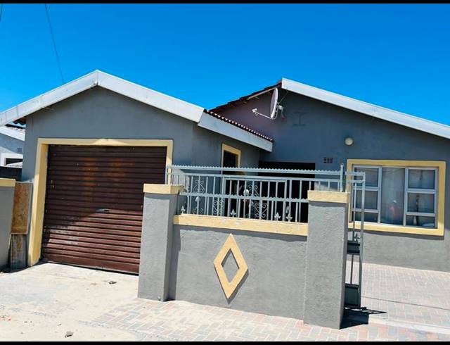 3 BEDROOM HOUSE FOR SALE IN UMRHABULO TRIANGLE